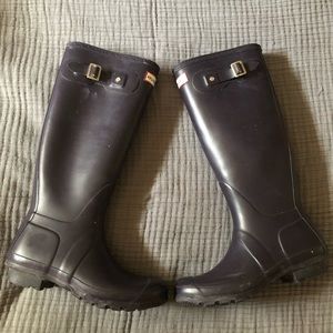 Dark purple hunter classic tall rain boot